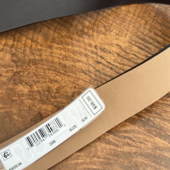 MICHAEL MICHAEL KORS
Women's Signature Striped Belt Bag - Picture 5 of 6